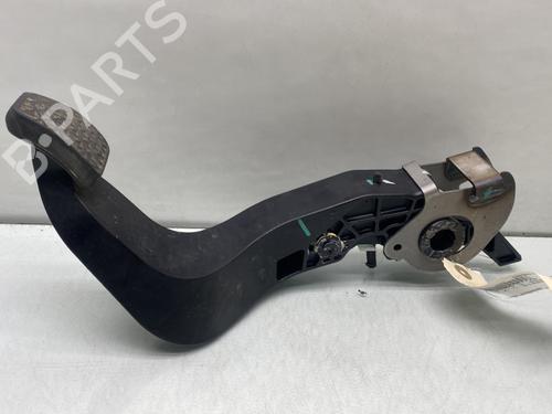 Used Clutch pedal OPEL MOKKA / MOKKA X (J13) 1.7 CDTI (_76) (131 hp) 29703397