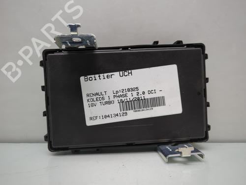Fuse box RENAULT KOLEOS I (HY_) 2.0 dCi (HY0K) | BP26498727E1 