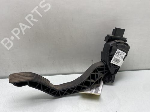 Pedal PEUGEOT 208 I (CA_, CC_) 1.2 VTI 82 (82 hp) 31134723