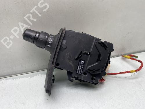 Used Switch RENAULT CLIO III (BR0/1, CR0/1) 1.5 dCi (C/BR0G, C/BR1G) (68 hp) 31205813