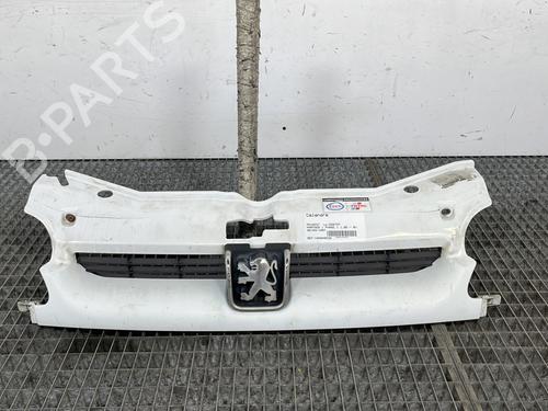 Used Grille PEUGEOT PARTNER Box Body/MPV (5_, G_) 1.8 D (58 hp) 29272154