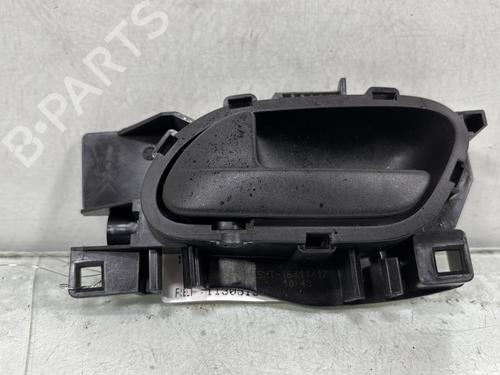 Used Rear left interior door handle PEUGEOT 208 I (CA_, CC_) 1.2 VTI 82 (82 hp) 31212525
