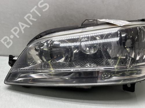 Phare gauche FIAT MULTIPLA (186_) 1.9 JTD (186AXE1A) (120 hp) 32062607