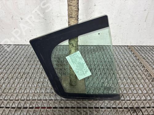 Used Rear left door window Rear left door window 37171661 37171661