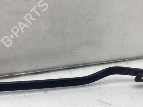 Used Front windshield wiper arm Front windshield wiper arm FORD FIESTA IV (JA_, JB_) 1.3 i (60 hp) 19950208 19950208