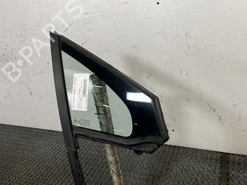 Front right quarter glass PEUGEOT 208 I (CA_, CC_) 1.2 VTI 82 | BP30864017C112