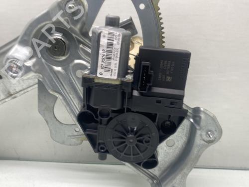 Used Front right window mechanism Front right window mechanism 32389525 32389525