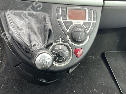 Warning switch PEUGEOT 807 (EB_) 2.0 HDI | BP19971851I22  - Image 9