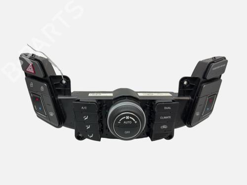 Used Climate control Climate control HYUNDAI i40 I (VF) 1.7 CRDi (136 hp) 40604905 40604905