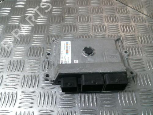 Used Engine control unit (ECU) PEUGEOT 208 I (CA_, CC_) 1.2 VTI 82 (82 hp) 21190147