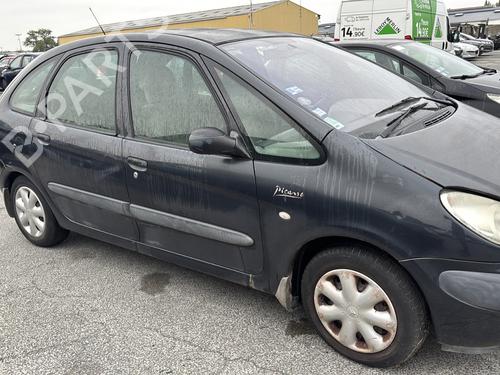 Left taillight CITROËN XSARA PICASSO (N68) 2.0 HDi | BP32125851C34 