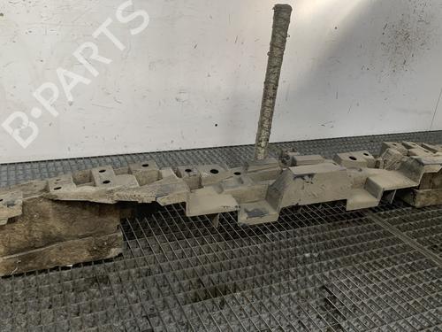 rear-bumper-bracket-renault-twingo-ii-cn0_-2007-33315339 main image