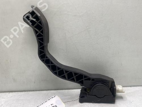 Used Pedal CITROËN C3 I (FC_, FN_) 1.4 HDi (68 hp) 32062998