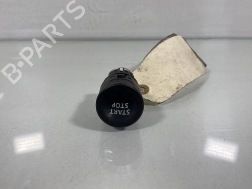 Used Switch RENAULT MEGANE III Hatchback (BZ0/1_, B3_) 1.5 dCi (BZ0C) (90 hp) 20013764