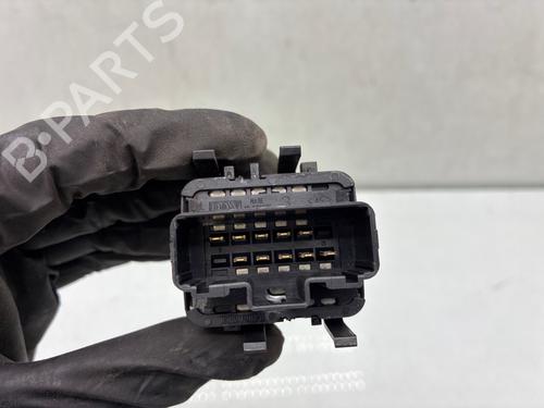 Used Left front window switch Left front window switch 38230572 38230572