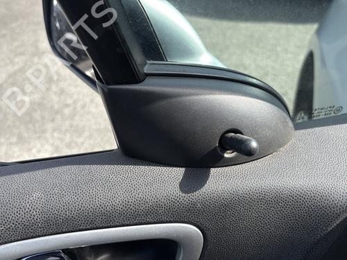 Left front window switch PEUGEOT 307 Break (3E) 2.0 HDI 110 | BP29940019I27 - Image 14