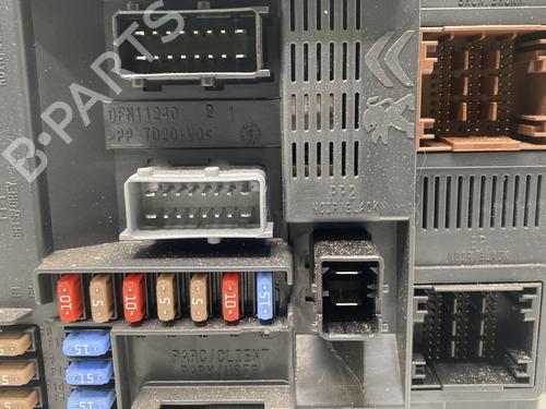Used Fuse box Fuse box PEUGEOT 208 I (CA_, CC_) 1.2 VTI 82 (82 hp) 31612963 31612963