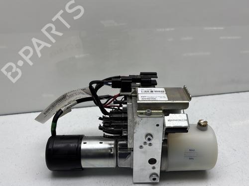 Used Electronic module BMW 1 Convertible (E88) 118 d (143 hp) 29940149