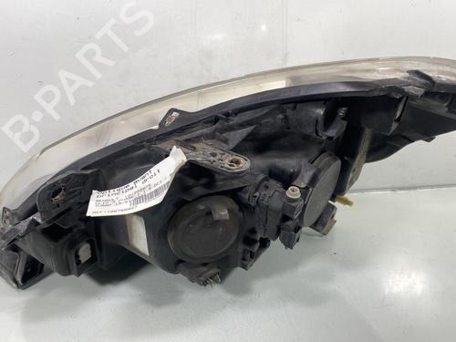 Right headlight RENAULT CLIO III (BR0/1, CR0/1) 1.5 dCi (BR17, CR17) | BP29371863C29 