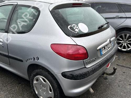 Bakluke CC/Kombi-Kupé PEUGEOT 206 Hatchback (2A/C) 1.4 HDi eco 70 | BP30702477C6