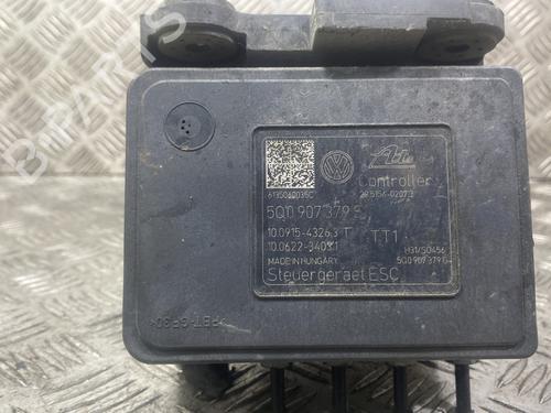 Used ABS pump ABS pump VW GOLF VII (5G1, BQ1, BE1, BE2) 1.6 TDI (90 hp) 27802778 27802778