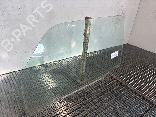 Vitre porte avant gauche Vitre porte avant gauche SUZUKI JIMNY Closed Off-Road Vehicle (SN) 1.3 16V 4x4 (SN413, JB43) (86 hp) 34637332 34637332