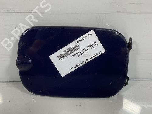 Używane Klapa wlewu paliwa DACIA SANDERO 1.4 (BS0C, BS0A, BS0G, BS1F, BS0E) (75 hp) 20032294