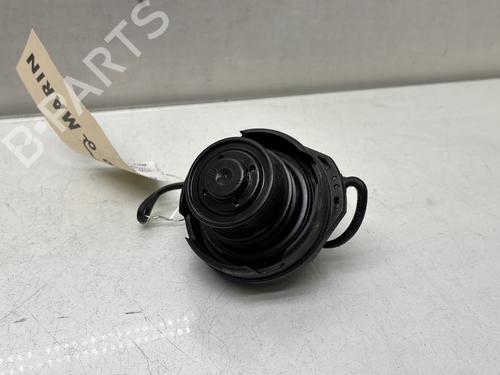 Tampão do depósito combustível Tampão do depósito combustível VW POLO V (6R1, 6C1) 1.6 TDI (90 hp) 33659311 33659311