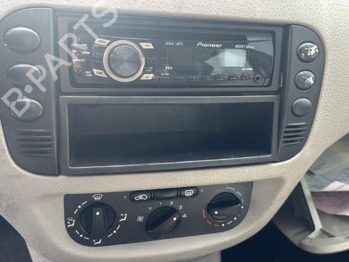 Rear left door window CITROËN C3 I (FC_, FN_) 1.4 HDi | BP28280227C20 