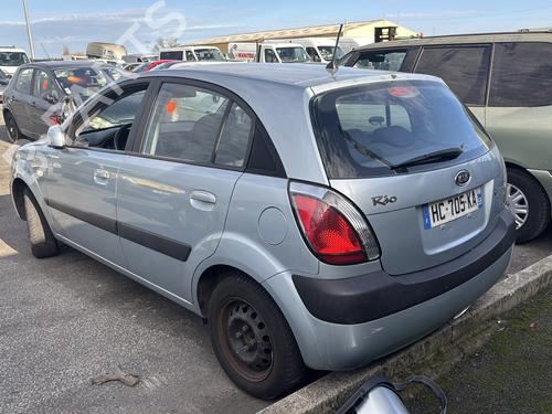 Szyba drzwi przednich lewych KIA RIO II (JB) 1.4 16V | BP30736195C18 