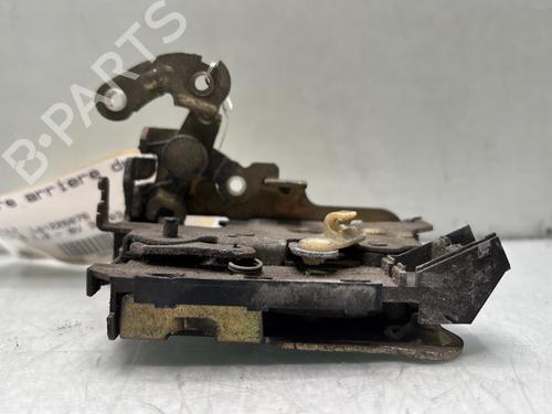 Højre bagtil lås RENAULT SUPER 5 (B/C40_) 1.2 (B/C40F) (55 hp) 31134804