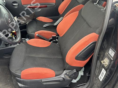 Fuse box CITROËN C2 (JM_) 1.4 HDi | BP31831392E1 