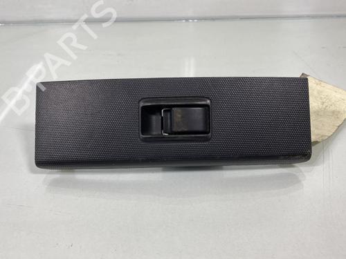 Used Right front window switch TOYOTA COROLLA Verso (ZER_, ZZE12_, R1_) 2.2 D-4D (AUR10_, AUR10R) (136 hp) 20032713