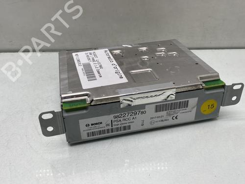 Used Radio PEUGEOT 208 I (CA_, CC_) 1.2 VTI 82 (82 hp) 31641290