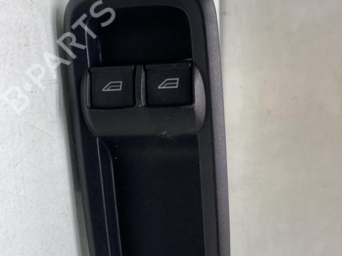 Pulsantiera anteriore sinistra FORD FIESTA VI (CB1, CCN) 1.4 TDCi (70 hp) 30790928