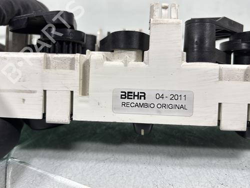 Climate control PEUGEOT 306 Hatchback (7A, 7C, N3, N5) 2.0 HDI 90 | BP30791244I5