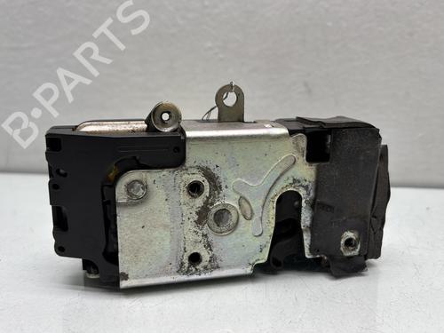 Serrure avant gauche FORD FIESTA V (JH_, JD_) 1.4 TDCi (68 hp) 23767118