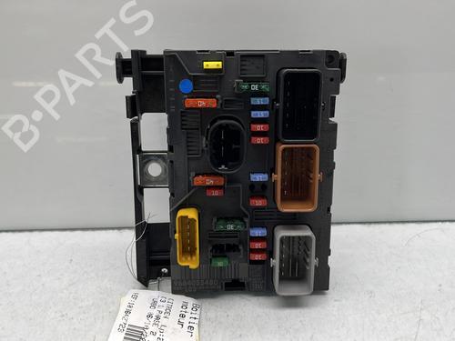 Used Fuse box CITROËN C3 I (FC_, FN_) 1.4 HDi (68 hp) 26527808