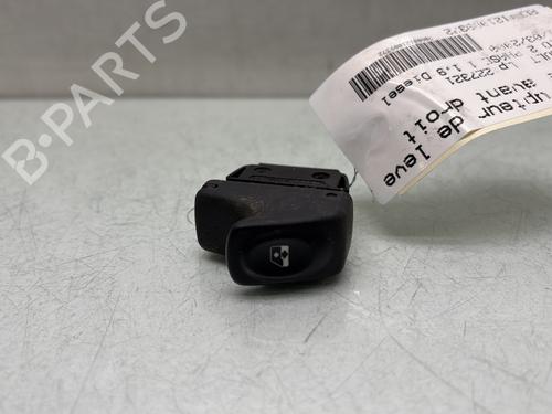 Used Right front window switch Right front window switch RENAULT CLIO II Hatchback Van (SB0/1/2_) 1.9 D (SB0R) (54 hp) 33314359 33314359
