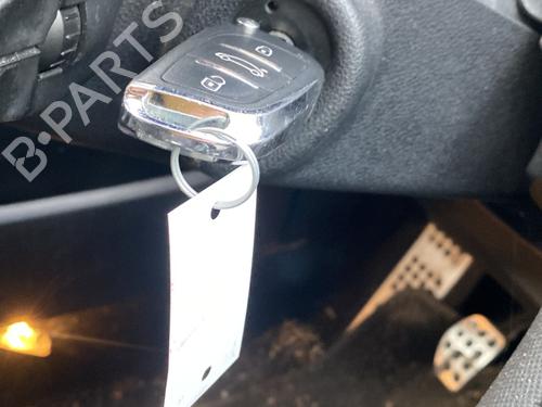 Right taillight PEUGEOT 308 I (4A_, 4C_) 2.0 HDi | BP25592812C35 