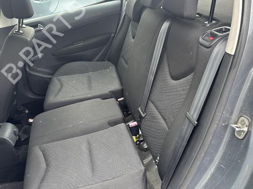 Third brake light PEUGEOT 308 I (4A_, 4C_) 1.6 HDi | BP29287028L11 