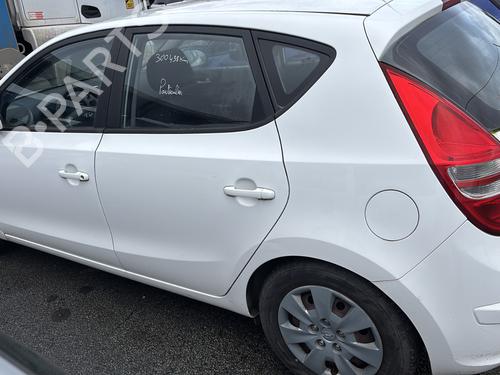 Brugte HYUNDAI i30 (FD) 1.6 CRDi 4836274
