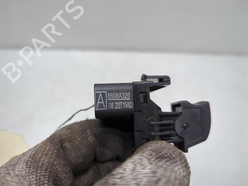 Right front window switch MITSUBISHI MIRAGE / SPACE STAR VI Hatchback (A0_A) 1.2 (A03A) | BP29574625I26 