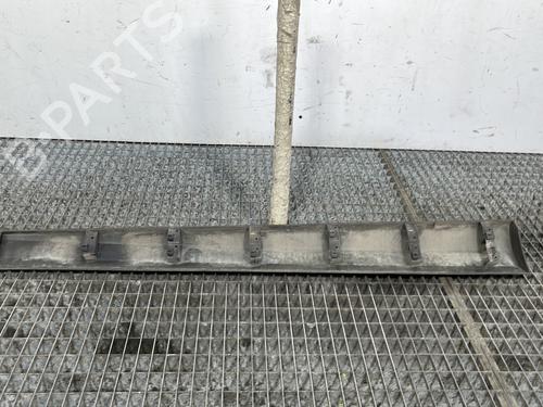 door-moulding-trim-renault-megane-iii-hatchback-bz01_-b3_-2008-26685527 main image