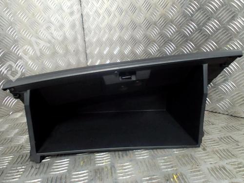Used Glove box SUZUKI SWIFT III (MZ, EZ) 1.3 (RS413, ZC11S) (92 hp) 20010740