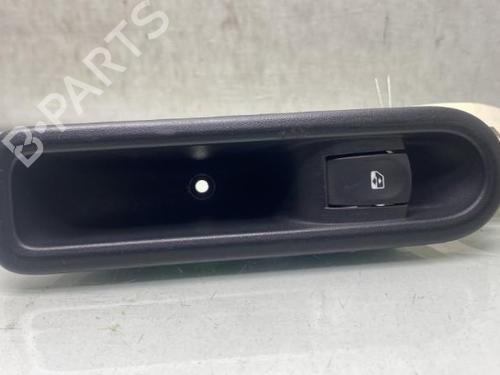 Used Right rear window switch Right rear window switch RENAULT CLIO III (BR0/1, CR0/1) [2005-2014] 19990516 19990516