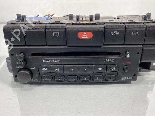 Radio OPEL VECTRA B Estate (J96) 2.2 DTI 16V (F35) 9200857