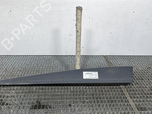 Used Door moulding trim Door moulding trim 27631978 27631978