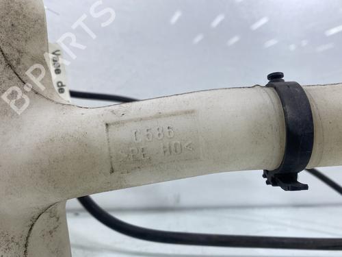 Windscreen washer tank FORD KA (RU8) 1.3 TDCi | BP26495671C113 