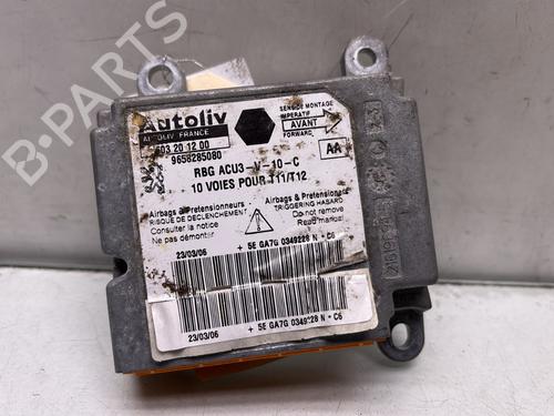 Used ECU airbags PEUGEOT 206 Hatchback (2A/C) 1.4 i (75 hp) 32062674